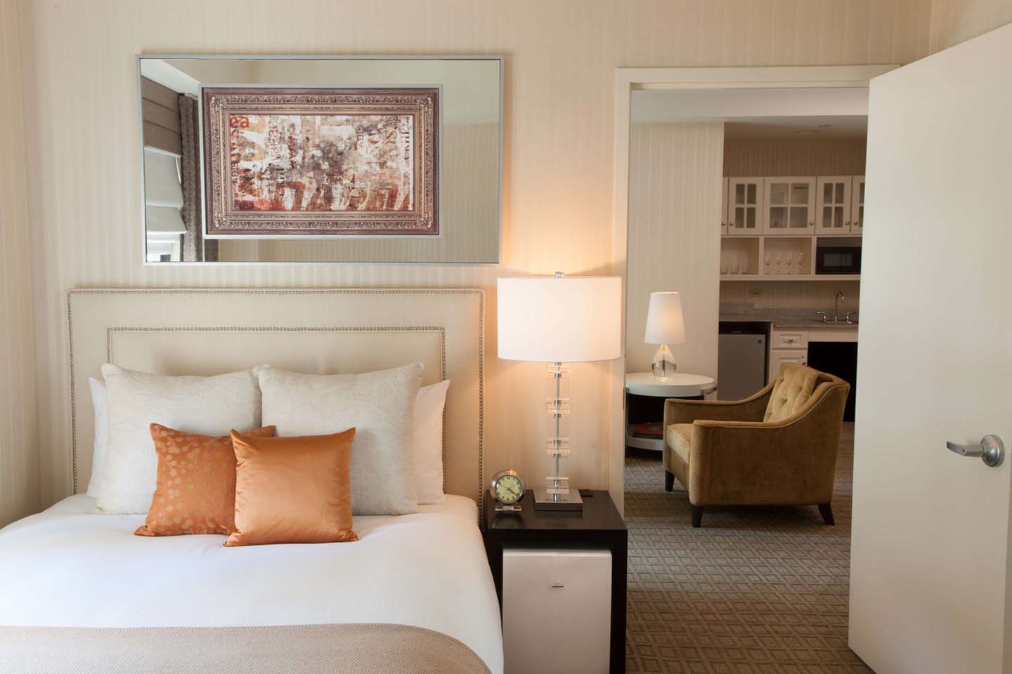 The Benjamin New York USA LGBT+ Lesbian honeymoon accommodation Dancing With Her (6)