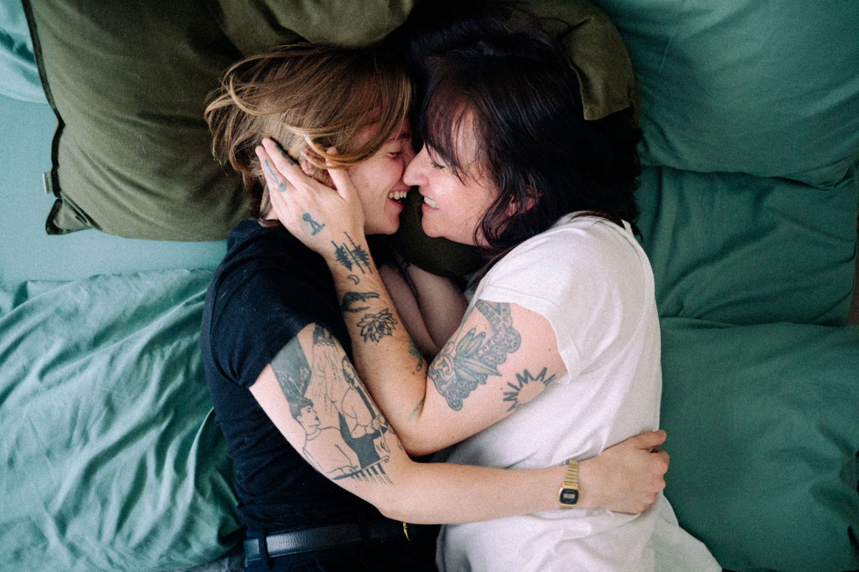 Intimate queer trans love