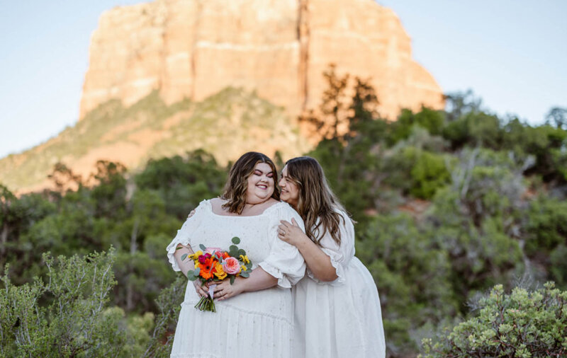 A cute lesbian styled shoot in the desert of Sedona