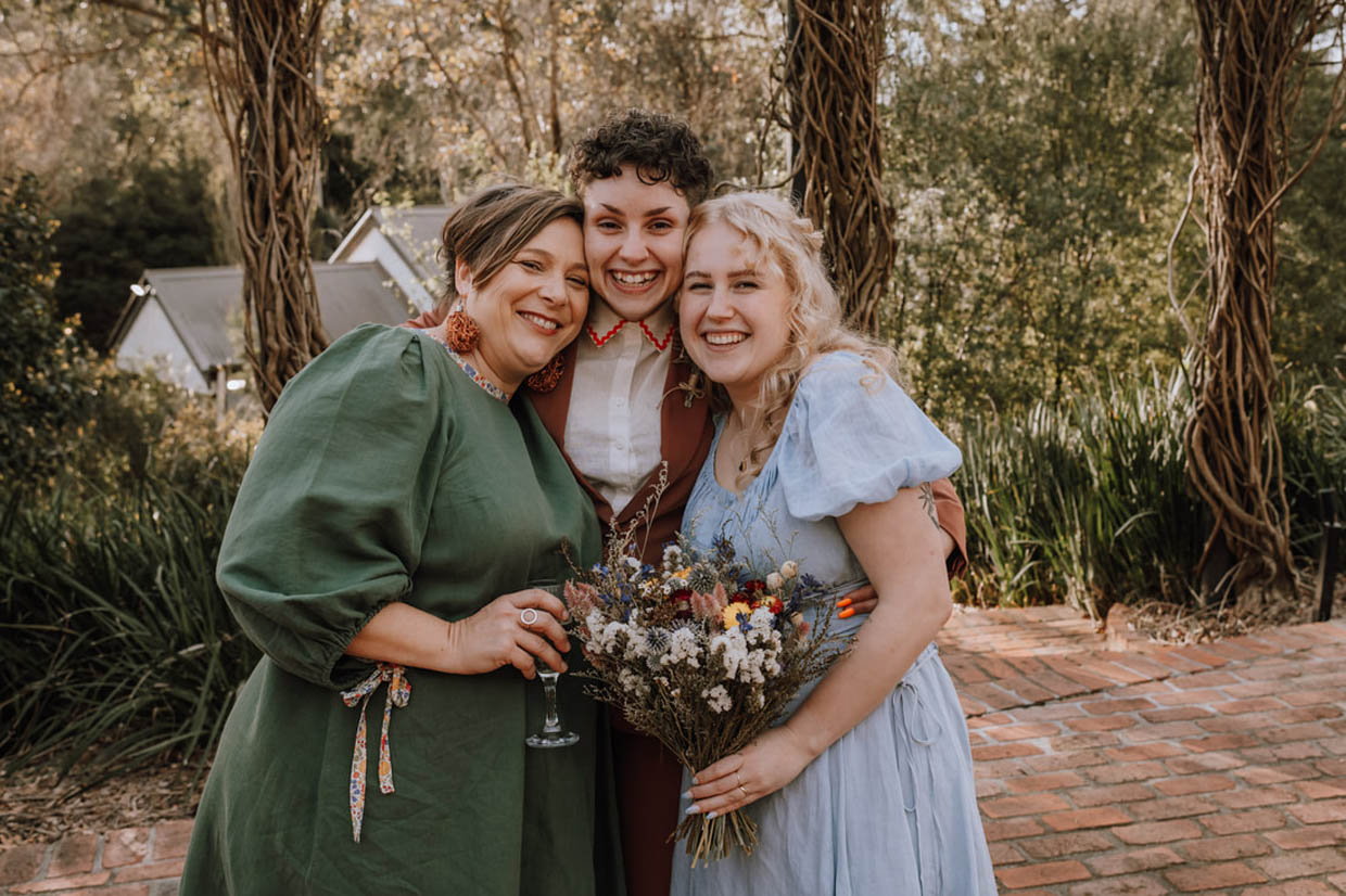Custom Celebrations By Dee lesbian gay wedding marriage celebrant Melbourne Victoria (5)