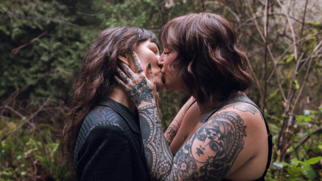 Folktale Images Portland Queer wedding photographer 13